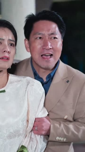 【三个女儿把老妈宠翻天】34集短剧在线完整观看