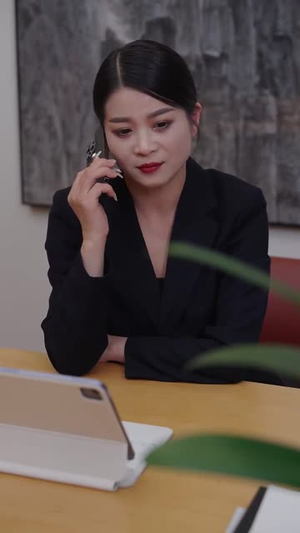 逃婚千金爱上我（94集）最后一集