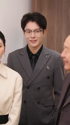 你如星月璀璨（98集）集免费看短剧