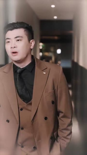 【认输吧！夫人遍地皆马甲】在线看100集短剧全集免费