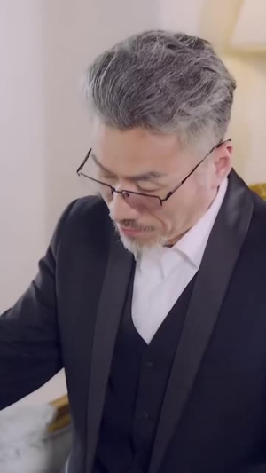 【欧秘书对我下手了】24集免费短剧在线全集览