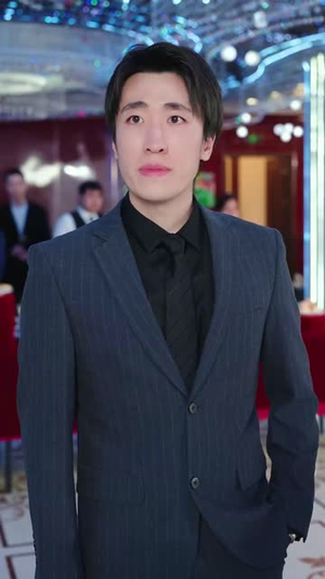 【子凭父贵】27集短剧免费在线直看