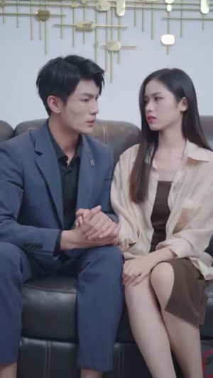 【软萌娇妻总裁大叔太难追】40集短剧全集在线免费看