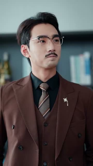 【裁员裁到亲手儿子】31集短剧全集在线免费看