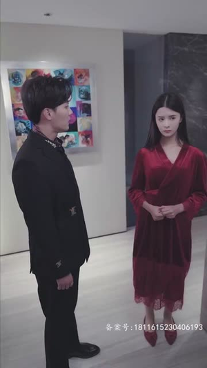 【穿进末世后，我与仇人同居了】71集短剧全集免费观