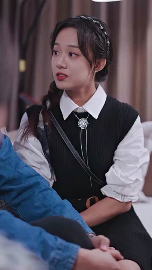 【彩礼谈崩后，闪婚神秘首富】96集短剧在线免费赏