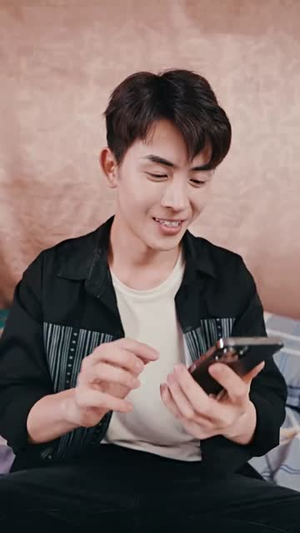 【白金瞳】95集短剧全集免费在线播放