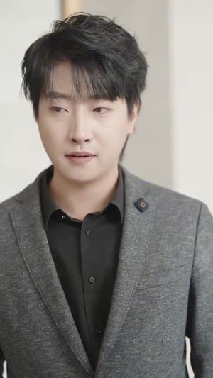 【爱情近在咫尺】63集短剧免费在线追看