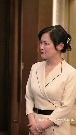 【她藏起孕肚离婚，总裁全球疯找】66集短剧免费全集视看