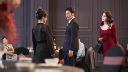 【我在豪门装傻暴富】5集在线短剧免费全集赏