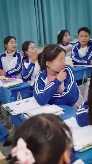 【我，为祖国富强而奋斗】80集全集短剧在线速看