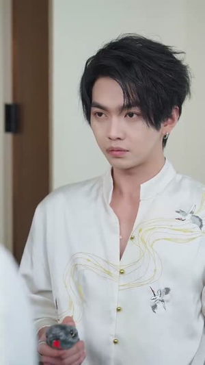 【引她入梦】63集短剧免费全集赏看