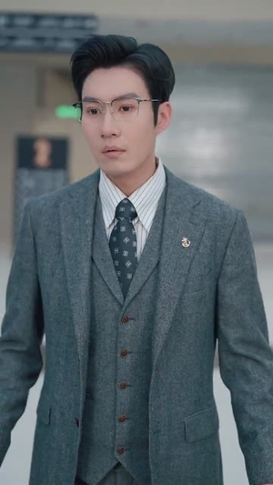 刚毕业，被姐姐拉去闪婚（84集） 全集我都看完了