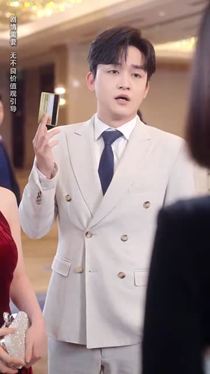 【妈咪别跑，爹地他是宠妻狂魔】63集短剧免费线上看