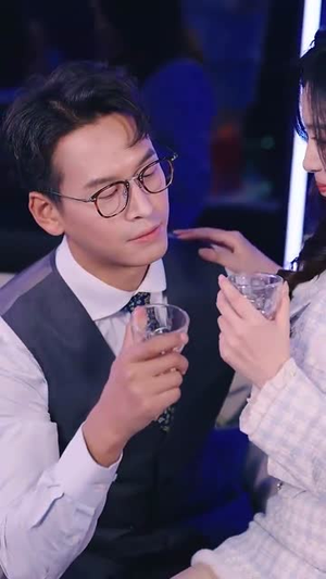 【错爱迷途真爱归处】短剧38集免费在线全集观览