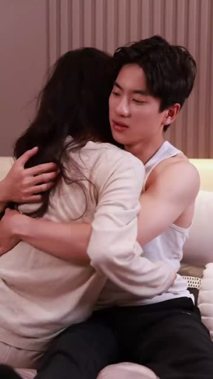 【鹰羽落处是长冬】61集短剧免费在线追看