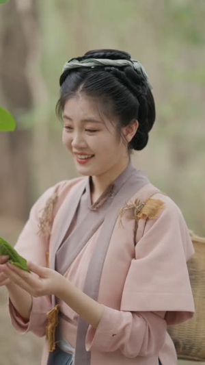 【灾荒年小农女有满仓鱼肉】95集高清短剧免费观看全集