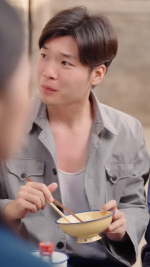 穿越七零知青有妙招 (78集) 穿越七零知青有妙招 (78集) 热门短剧推荐。