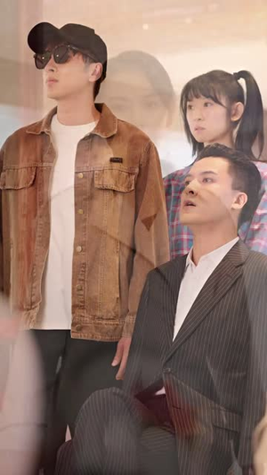 我靠摆摊买下一座岛 (80集)追短剧太上头了