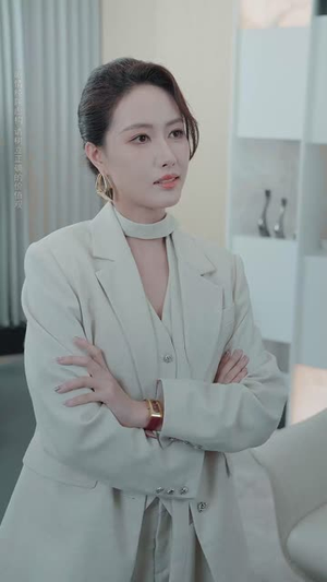 【中秋月她只谋局不谋圆】77集免费全集短剧在线播放