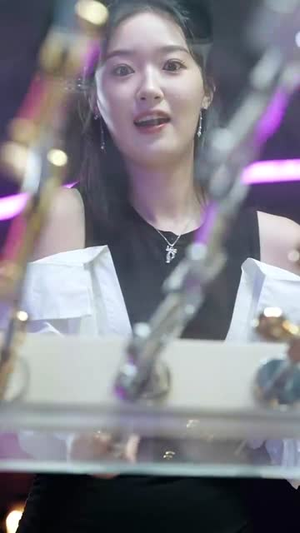 重回校园我赖上高冷校花（77集）热门短剧免费看