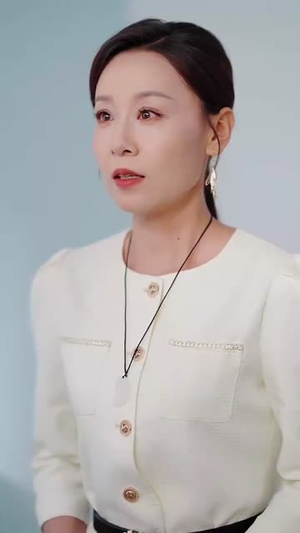 空庭夜雨蚀灯痕 (62集) 每日短剧追不停