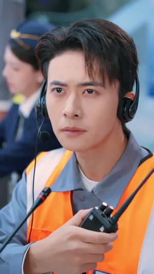 停飞后，我的航班坠毁了（100集）精彩短剧热播