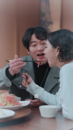【换身吃瓜，主角竟是我自己】74集爆款短剧免费在线赏看